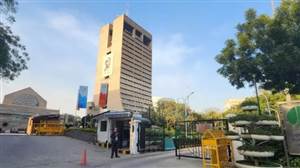 NDMC ਮੁਲਾਜ਼ਮਾਂ ਨੂੰ ਵੱਡੀ ਰਾਹਤ : ਹੁਣ ਨਹੀਂ ਲਾਉਣੇ ਪੈਣਗੇ ਦਫ਼ਤਰਾਂ ਦੇ ਗੇੜੇ, ਰਿਟਾਇਰਮੈਂਟ ਵਾਲੇ ਦਿਨ ਹੀ ਮਿਲਣਗੇ ਪੈਨਸ਼ਨ ਦਸਤਾਵੇਜ਼
