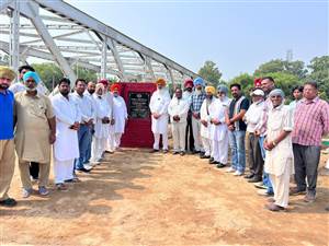 ਰਾਜਸਥਾਨ ਫੀਡਰ ਕੈਨਾਲ ਦੇ ਸੁਰੱਖਿਆ ਕਾਰਜਾਂ ਦਾ ਨੀਂਹ ਪੱਥਰ ਰੱਖਿਆ