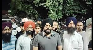 ਸ਼੍ਰੋਮਣੀ ਅਕਾਲੀ ਦਲ ਤੇ ‘ਆਪ’ ਦੇ ਨੌਜਵਾਨ ਆਪਸ ’ਚ ਭਿੜੇ