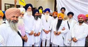 ਕੈਪਟਨ ਅਮਰਿੰਦਰ ਲਈ ‘ਵਾਰਿਸ ਪੰਜਾਬ ਦੇ’ ਦੇ ਦਰਵਾਜ਼ੇ ਖੁੱਲ੍ਹੇ : ਬਾਪੂ ਤਰਸੇਮ ਸਿੰਘ