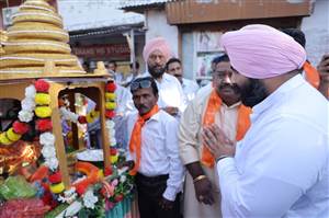 ਬੈਂਸ ਨੇ ਭਗਵਾਨ ਵਾਲਮੀਕਿ ਜੀ ਦੇ ਪ੍ਰਗਟ ਦਿਵਸ ਮੌਕੇ ਵਿਸ਼ਾਲ ਸ਼ੋਭਾ ਯਾਤਰਾ ’ਚ ਕੀਤੀ ਸ਼ਿਰਕਤ