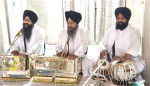 ਗੁਰਦੁਆਰਾ ਸ਼ੀਸ਼ ਮਹਿਲ ਸਾਹਿਬ ਵਿਖੇ ਸ਼ਰਧਾ ਨਾਲ ਮਨਾਇਆ ਸ੍ਰੀ ਗੁਰੂ ਰਾਮਦਾਸ ਜੀ ਦਾ ਪ੍ਰਕਾਸ਼ ਪੁਰਬ