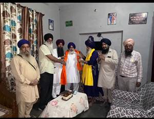 ਬਸੀ ਪਠਾਣਾਂ ’ਚ ਭਾਈ ਸਤਵੰਤ ਸਿੰਘ ਨੇ ਸੰਗਤਾਂ ਨਾਲ ਮੁਲਾਕਾਤ ਕੀਤ