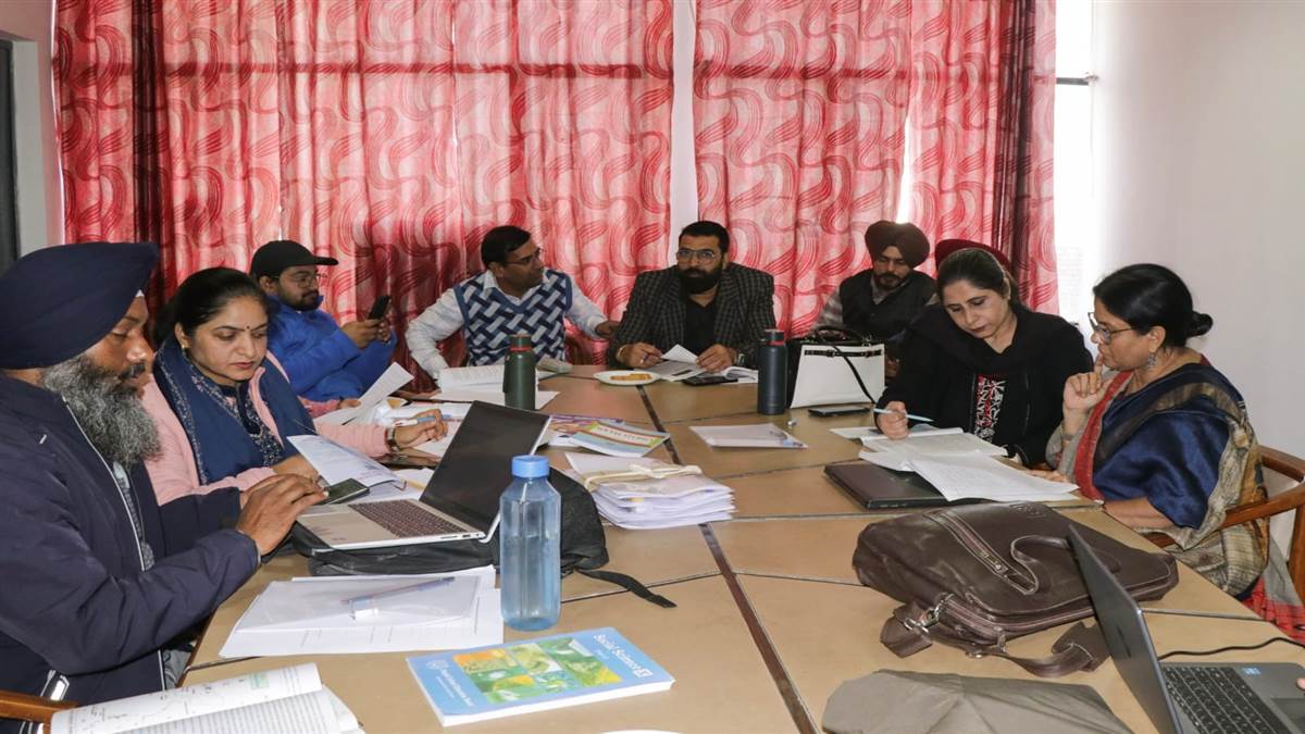 ਪੰਜਾਬ ਸਕੂਲ ਸਿੱਖਿਆ ਬੋਰਡ ਦੀ ਸਕੂਲੀ ਸਿੱਖਿਆ ’ਚ ਵੱਡਾ ਸੁਧਾਰ, ਰੱਟਾ ਪ੍ਰਣਾਲੀ ਘਟਾਉਣ ਲਈ ਪ੍ਰਸ਼ਨ ਪੱਤਰਾਂ ਦਾ ਨਵਾਂ ਫਾਰਮੈਟ ਜਾਰੀ