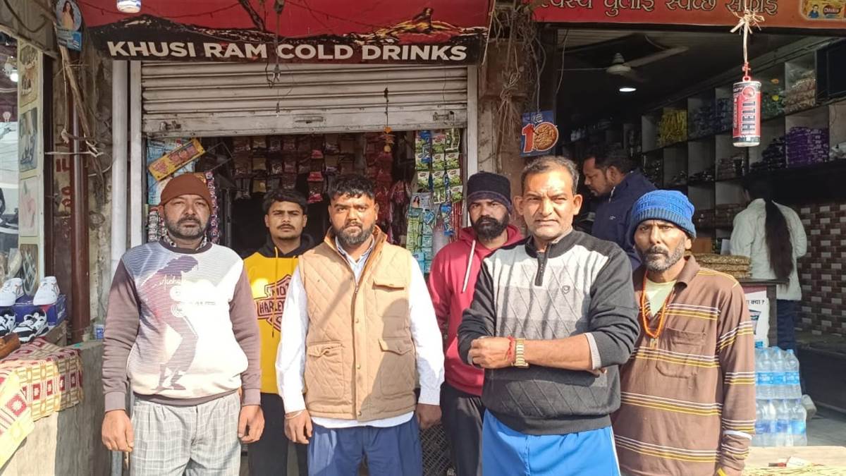 ਫਿਲੌਰ ’ਚ ਚੋਰੀ ਦਾ ਕਹਿਰ, ਕੋਲਡ ਡਰਿੰਕ ਦੀਆਂ ਪੇਟੀਆਂ, ਮਹਿੰਗੀਆਂ ਸਿਗਰਟਾਂ ਤੇ 11 ਹਜ਼ਾਰ ਨਕਦੀ ਚੋਰੀ