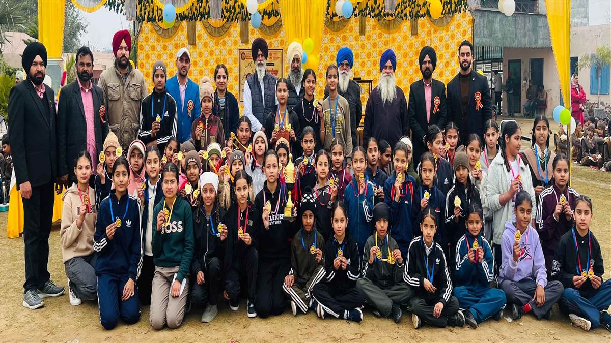 ਸੰਤ ਬਾਬਾ ਲੌਂਗਪੁਰੀ ਸਕੂਲ ’ਚ ਹੋਈ ਐਥਲੈਟਿਕਸ ਮੀਟ