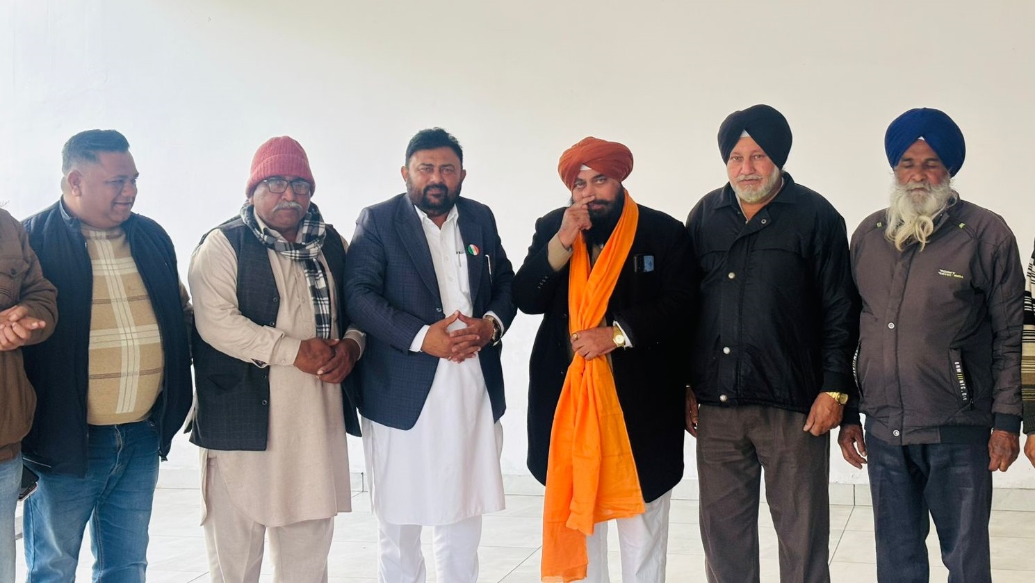 ਬਲਵਿੰਦਰ ਸਿੰਘ ਨੂੰ ਵਿਰਾਸਤ ਸੇਵਾ ਸੰਗਠਨ ਦਾ ਜ਼ਿਲ੍ਹਾ ਪ੍ਰਧਾਨ ਬਣਾਇਆ, ਸੁਭਾਸ਼ ਸ਼ਰਮਾ ਨੇ ਸਿਰੋਪਾਓ ਪਾ ਕੇ ਕੀਤਾ ਸਨਮਾਨ