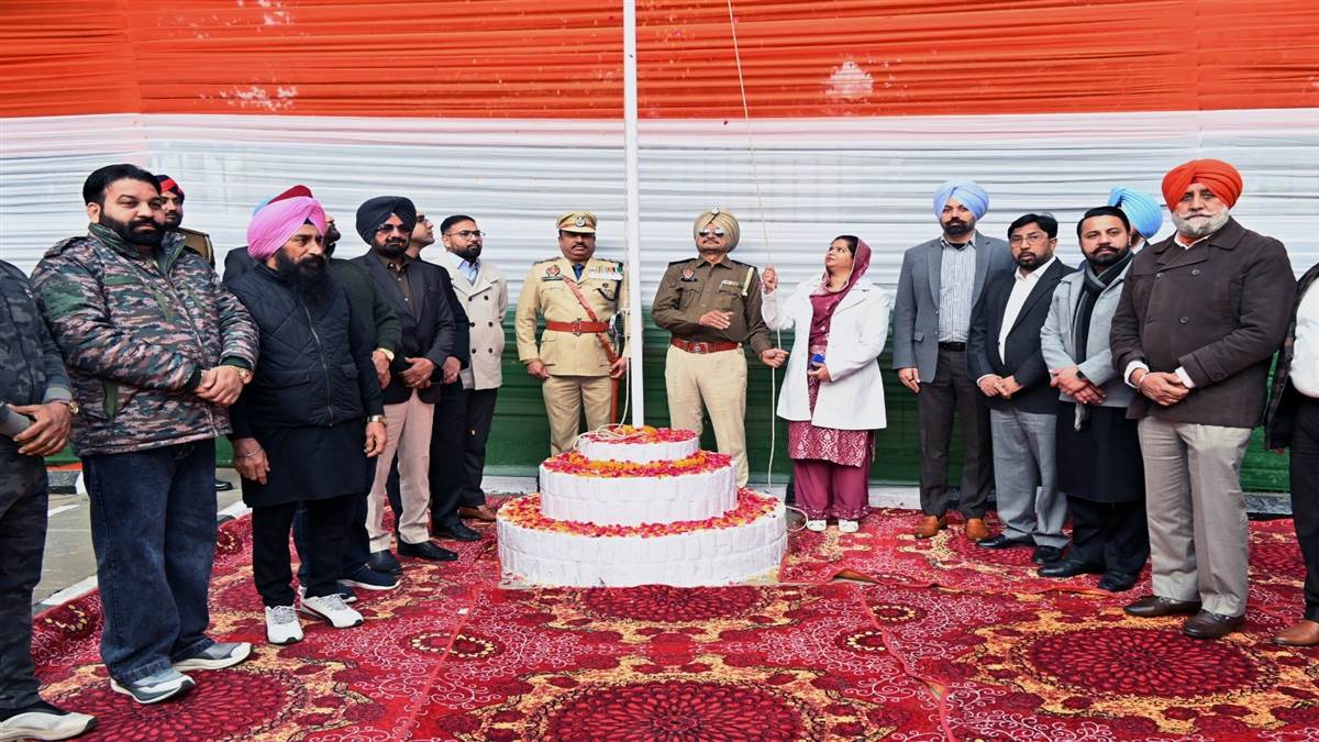 ਮੇਅਰ ਨੇ ਜ਼ੋਨ-ਡੀ ’ਚ ਲਹਿਰਾਇਆ ਰਾਸ਼ਟਰੀ ਝੰਡਾ