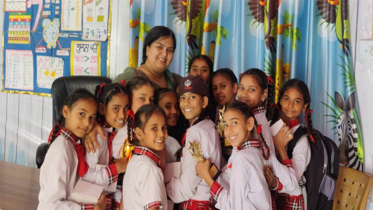 ਬੱਚਿਆਂ ਦੀ ਜ਼ਿੰਦਗੀ ਦਾ ਅਹਿਮ ਪੜਾਅ ਹੁੰਦੀ ਵਿਦਾਇਗੀ ਪਾਰਟੀ