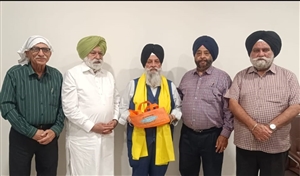 ਗੁਰਦੁਆਰਾ ਸਾਹਿਬ ਦੇ ਲੰਗਰ ਹਾਲ ਲਈ ਲਿਫਟ ਦੀ ਸੇਵਾ ਕਰਵਾਈ