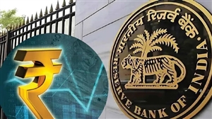 ਰੁਪਏ 'ਚ ਰਿਕਾਰਡ ਗਿਰਾਵਟ ਵਿਚਾਲੇ RBI ਨੇ ਖਿੱਚੀ 'ਲਕਸ਼ਮਣ ਰੇਖਾ', ਬੈਂਕਾਂ ਨੂੰ ਲਿਮਿਟ ਲਾਗੂ ਕਰਨ ਦੇ ਦਿੱਤੇ ਨਿਰਦੇਸ਼