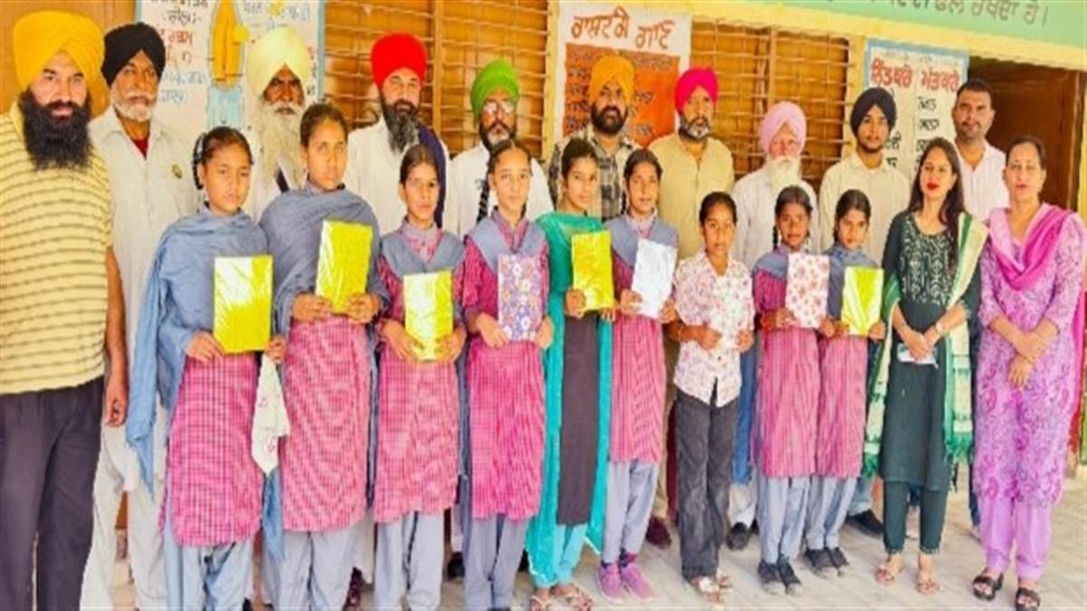 ਯੂਵਕ ਸੇਵਾਵਾਂ ਕਲੱਬ ਵੱਲੋਂ ਹੋਣਹਾਰ ਵਿਦਿਆਰਥੀ ਸਨਮਾਨਿਤ