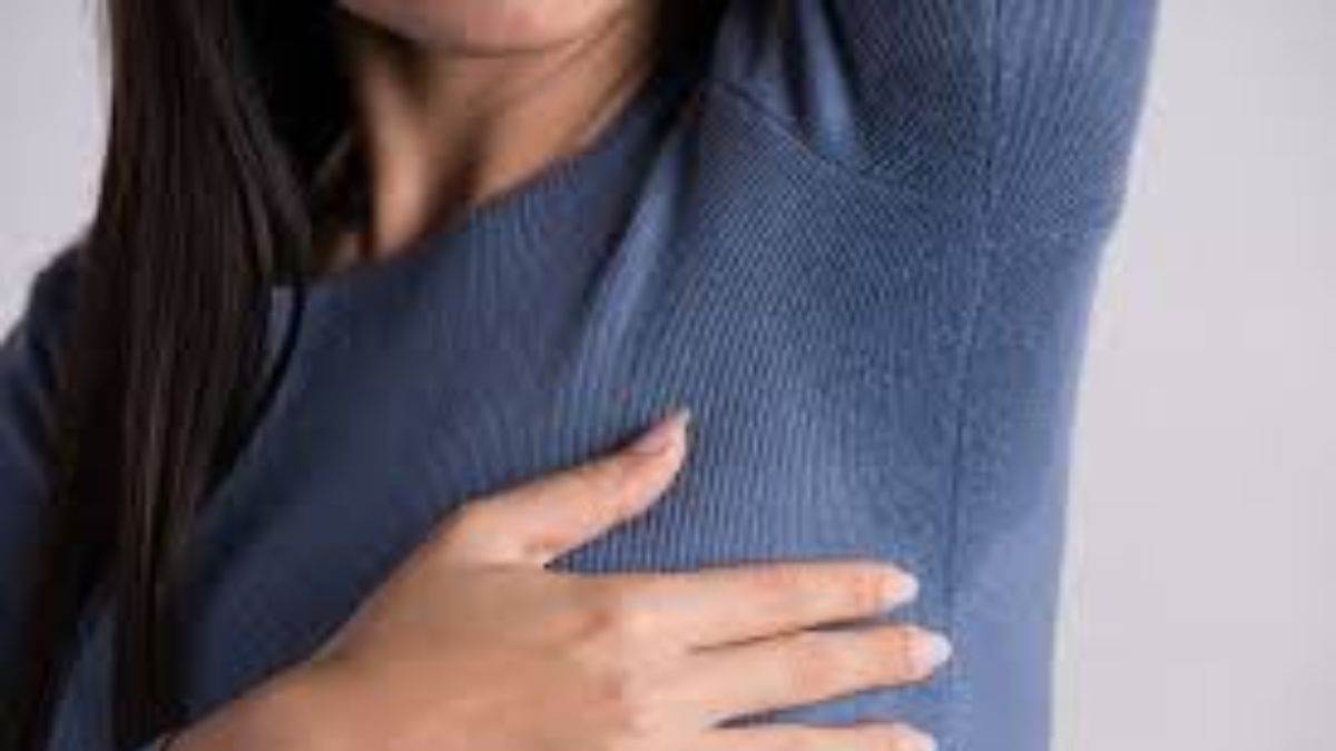 magazine sehat hyperhidrosis signs be alert if you are sweating excessively these diseases are at risk