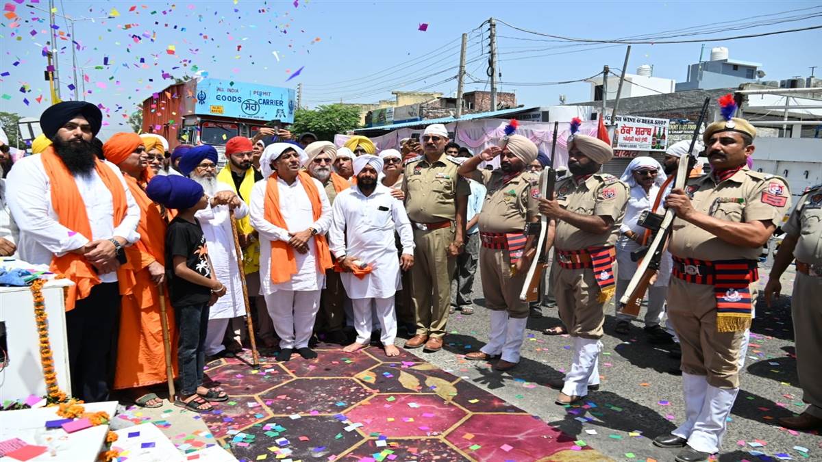 ਸ਼ਹੀਦ ਬਾਬਾ ਦੀਪ ਸਿੰਘ ਜੀ ਦੇ ਨਾਮ ਨਾਲ ਸੁਸ਼ੋਭਿਤ ਹੋਇਆ ਨਲੋਈਆਂ ਚੌਕ