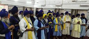 ਬਾਬਾ ਸਾਹਿਬ ਸਿੰਘ ਕਲ੍ਹਾਧਾਰੀ ਦੇ ਤਿੰਨ ਰੋਜ਼ਾ ਬਰਸੀ ਸਮਾਗਮ ਗੁਰਦੁਆਰਾ ਬੇਰ ਸਾਹਿਬ ਵਿਖੇ ਆਰੰਭ