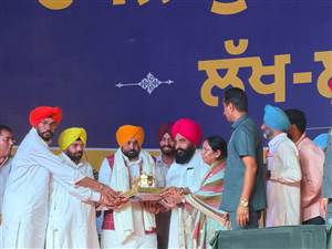 ਰੱਖੜ ਪੁੰਨਿਆਂ ਮੌਕੇ ਸੀਐੱਮ ਮਾਨ ਦਾ ਵਿਰੋਧੀ ਧਿਰਾਂ 'ਤੇ ਹਮਲਾ