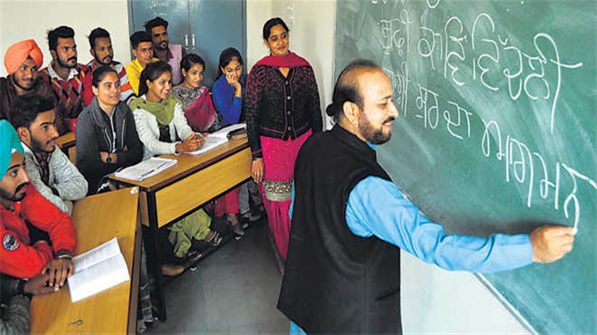 The teacher class is facing many problems attention should be given to the solution