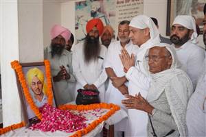 ਸ਼ਹੀਦ ਭਗਤ ਸਿੰਘ ਦੀ ਸੋਚ ਨੌਜਵਾਨਾਂ ਲਈ ਪ੍ਰੇਰਣਾ : ਸਿੰਗਲਾ