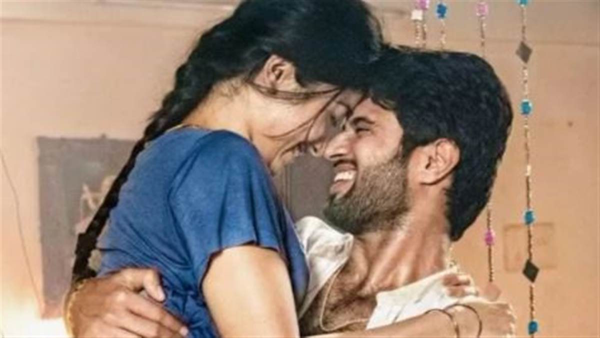 Rashmika Mandanna ਨੇ ਕੀਤਾ ਮੰਗਣੀ ਦਾ ਐਲਾਨ; ਇਸ ਮਹੀਨੇ ਬਣੇਗੀ ਵਿਜੇ ਦੇਵਰਕੋਂਡਾ ਦੀ ਦੁਲਹਨ?