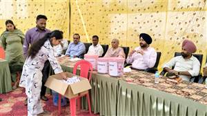 ਪਟਾਖਿਆਂ ਦੀ ਵਿਕਰੀ ਲਈ ਕੱਢੇ ਗਏ ਡਰਾਅ, 3037 ਅਰਜ਼ੀਆਂ ’ਚੋਂ 67 ਨੂੰ ਲਾਇਸੈਂਸ ਜਾਰੀ