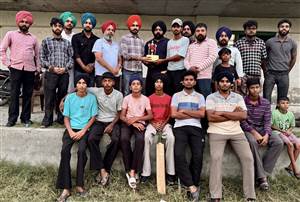 ਕ੍ਰਿਕਟ ਟੂਰਨਾਮੈਂਟ ’ਚ ਨਬੀਪੁਰ ਦੀ ਟੀਮ ਰਹੀ ਜੇਤੂ