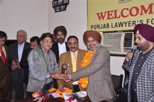 ਡਾ. ਅੰਬੇਡਕਰ ਦੀ ਦੇਣ ਹੈ ਸੰਵਿਧਾਨ ਦਿਵਸ : ਹਰਕੇਸ਼ ਮਿੱਤਲ