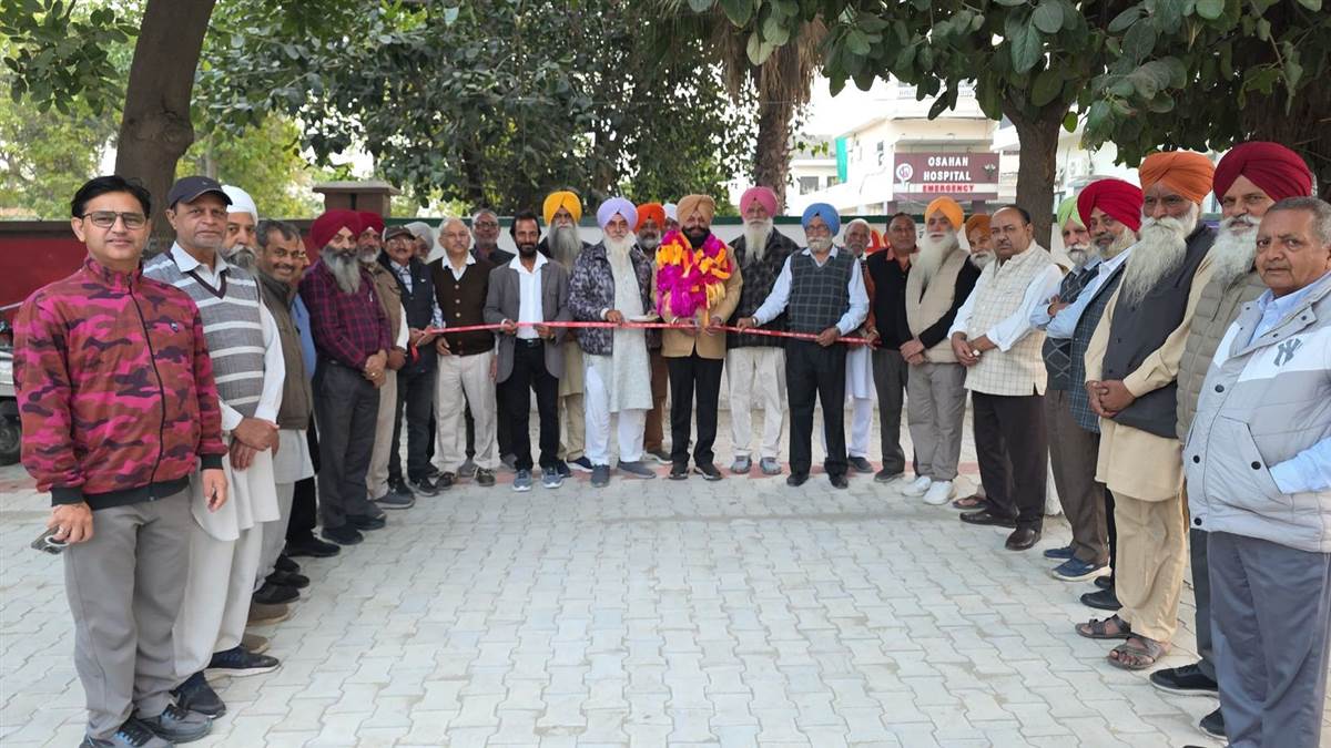 ਪ੍ਰਕਿਰਤੀ ਕਲੱਬ ਜ਼ੀਰਾ ਵੱਲੋਂ ਸਕੂਟਰ ਪਾਰਕਿੰਗ ਲੋਕ ਅਰਪਿਤ