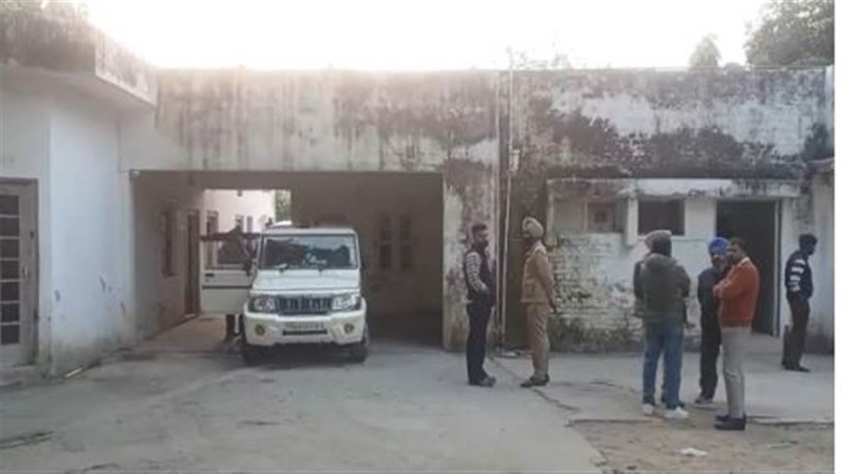 ਅੰਮ੍ਰਿਤਸਰ ’ਚ ASI ਦੀ ਮੌਤ, ਸਰਕਾਰੀ ਪਿਸਤੌਲ ’ਚੋਂ ਚੱਲੀ ਸੀ ਗੋਲੀ, ਪੁਲਿਸ ਨੇ ਜਾਂਚ ਕੀਤੀ ਸ਼ੁਰੂ