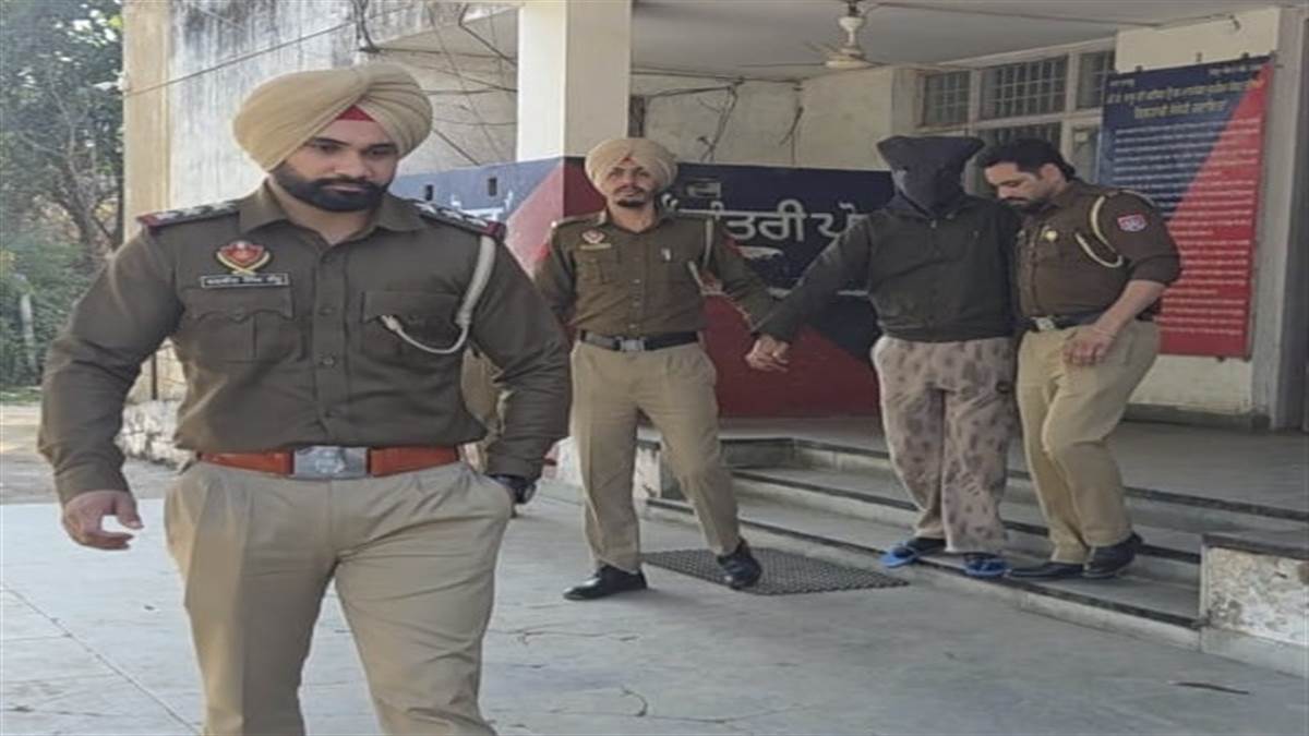 ਲਾਲੜੂ ਕਤਲ ਕਾਂਡ ਦਾ ਮੁੱਖ ਮੁਲਜ਼ਮ ਗ੍ਰਿਫ਼ਤਾਰ, ਵਰਤਿਆ ਹਥਿਆਰ ਵੀ ਬਰਾਮਦ