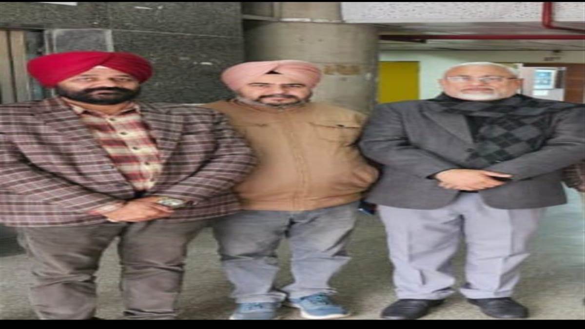 ਸਿੱਖਿਆ ਸਕੱਤਰ ਨੂੰ ਪੱਤਰ ਲਿਖ ਕੇ ਮੌਜੂਦਾ ਸਕੂਲਾਂ ਦੇ ਹਾਲਾਤਾਂ ਬਾਰੇ ਜਾਣੂ ਕਰਵਾਇਆ
