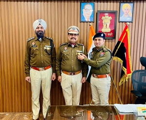 ਥਾਣੇਦਾਰ ਯਾਦਵਿੰਦਰ ਸਿੰਘ ਡੀਜੀਪੀ ਡਿਸਕ ਨਾਲ ਸਨਮਾਨਿਤ