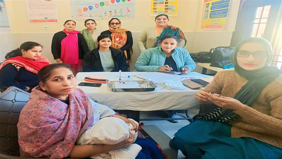 ਗਰਭਵਤੀ ਔਰਤਾਂ ਨੂੰ ਰੋਜ਼ਾਨਾ ਇੱਕੋ ਕਿਸਮ ਦੀ ਖ਼ੁਰਾਕ ਲੈਣ ਤੋਂ ਕਰਨ ਪ੍ਰਹੇਜ਼ : ਡਾ. ਅਨੂ ਸ਼ਰਮਾ