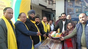 45 ਲੋੜਵੰਦ ਔਰਤਾਂ ਨੂੰ ਮਹੀਨਾਵਾਰ ਰਾਸ਼ਨ ਵੰਡਿਆ