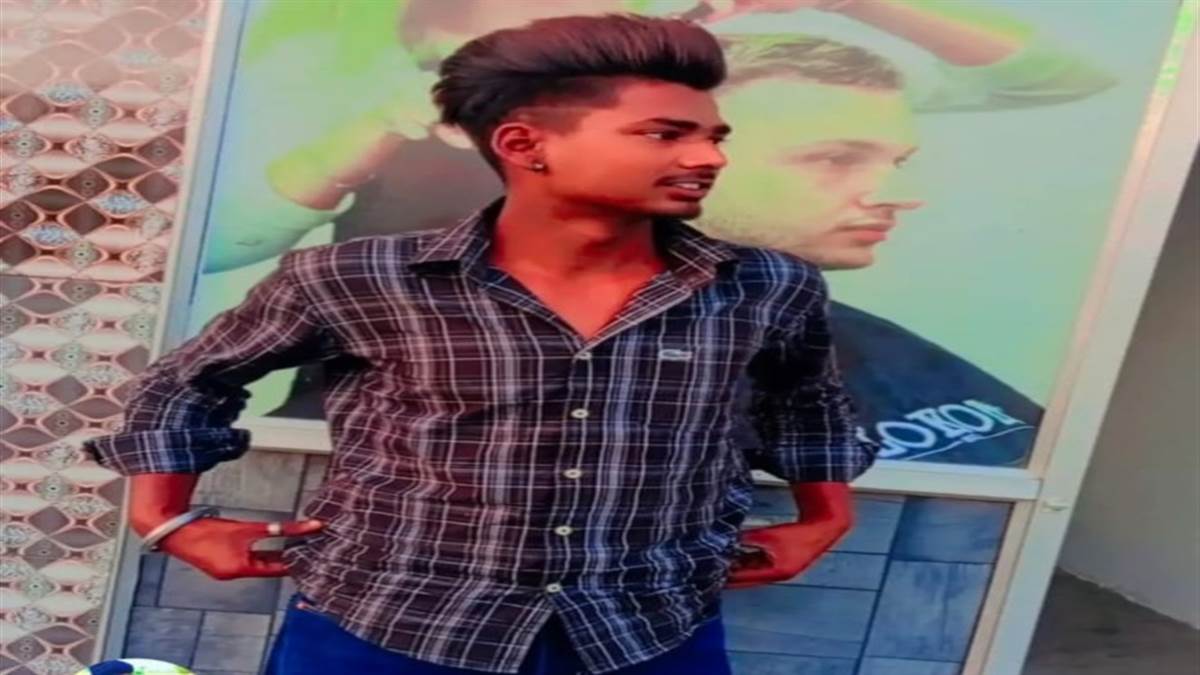 ਪਿੰਡ ਫ਼ਰਵਾਹੀ ਵਿਖੇ ਜੈੱਕਾਂ ਰਾਹੀ ਉੱਚਾ ਚੁੱਕਿਆ ਜਾ ਰਿਹਾ ਮਕਾਨ ਹੋਇਆ ਢਹਿ ਢੇਰੀ