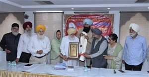 13ਵਾਂ ਰਣਜੀਤ ਸਿੰਘ ਖੜਗ ਐਵਾਰਡ ਹਰਵਿੰਦਰ ਸਿੰਘ ਖ਼ਾਲਸਾ ਨੂੰ ਪ੍ਰਦਾਨ
