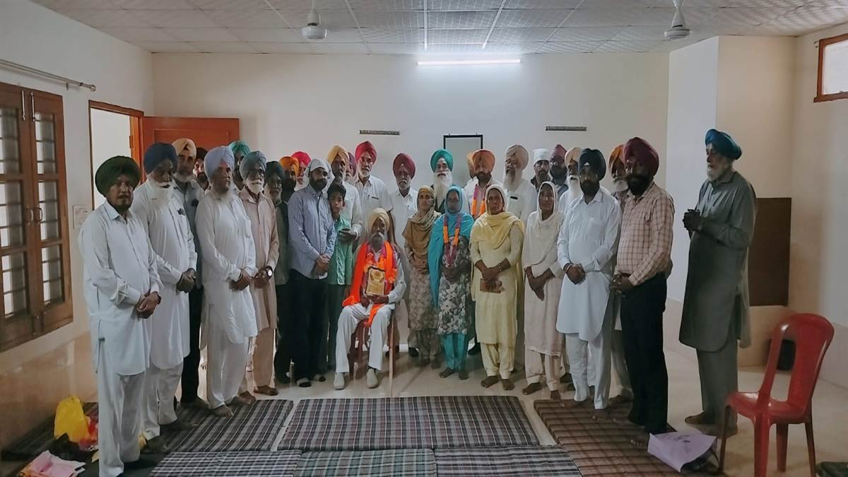 ਸਾਬਕਾ ਸੈਨਿਕਾਂ ਤੇ ਵੀਰ ਨਾਰੀਆਂ ਨੂੰ ਦਰਪੇਸ਼ ਸਮੱਸਿਆਵਾਂ ਸੁਣੀਆਂ