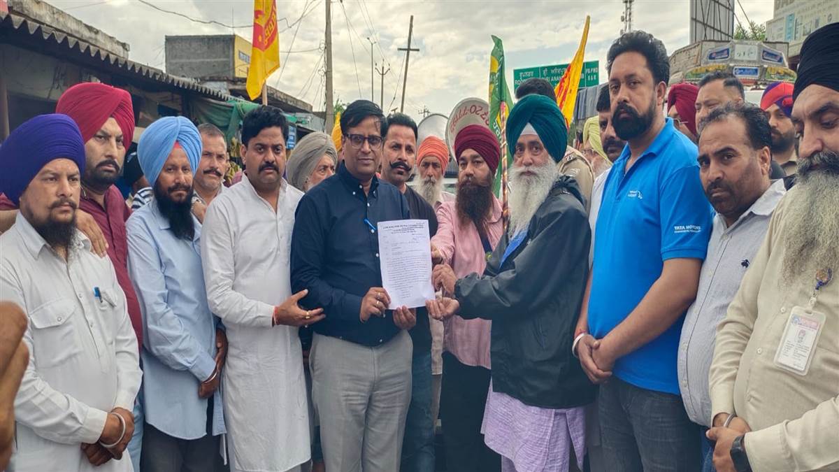 ਹਿਮਾਚਲ ਐਂਟਰੀ ਟੈਕਸ ਖ਼ਿਲਾਫ਼ ਕੱਲ੍ਹ ਤੋਂ ਅਣਮਿੱਥੇ ਸਮੇਂ ਲਈ ਜਾਮ ਦੀ ਚੇਤਾਵਨੀ