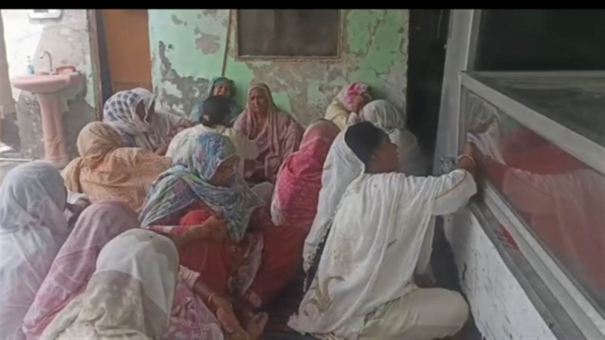 ਫ਼ਰੀਦਕੋਟ ਮੈਡੀਕਲ ਹਸਪਤਾਲ 'ਚ ਵੱਡੀ ਲਾਪਰਵਾਹੀ: ਵੈਂਟੀਲੇਟਰ ਨਾ ਮਿਲਣ ਕਾਰਨ ਪੰਜਾਬ ਪੁਲਿਸ ਦੇ ਸੇਵਾਮੁਕਤ ASI ਦੀ ਮੌਤ