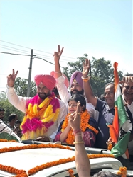 ਮੁਕੇਰੀਆਂ ਨਗਰ ਕੌਂਸਲ ਚੋਣਾਂ: ਮੁੱਢਲੇ ਰੁਝਾਨਾਂ 'ਚ ਕਾਂਗਰਸ ਨੂੰ 2 ਤੇ 'ਆਪ' ਨੂੰ 1 ਸੀਟ; 2 ਸੀਟਾਂ 'ਤੇ ਭਾਜਪਾ ਅੱਗੇ