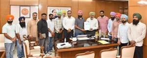 ਮੁਲਾਜ਼ਮਾਂ ਦੀਆਂ ਮੰਗਾਂ ਹੱਲ ਕਰਨ ਲਈ ਅਧਿਕਾਰੀ ਪ੍ਰਕਿਰਿਆ 'ਚ ਤੇਜ਼ੀ ਲਿਆਉਣ : ਚੀਮਾ