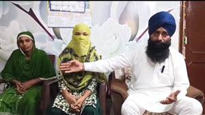 ਮੁਹਾਲੀ ਦੇ ਪਿੰਡ ਕੁੰਭੜਾ 'ਚ ਲੜਕੀਆਂ ਵੇਚਣ ਵਾਲੇ ਗਿਰੋਹ ਮਾਮਲੇ 'ਚ ਨਵਾਂ ਮੋੜ; ਪੁਲਿਸ ਦੀ ਕਾਰਵਾਈ 'ਤੇ ਉੱਠੇ ਸਵਾਲ