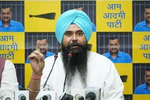 Ros Na Keejey ਸਰਕਾਰ, ਸੁਣ ਲਓ