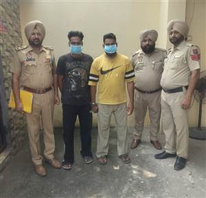 ਖੈਰ ਦੀ ਲੱਕੜ ਚੋਰੀ ਕਰਦੇ ਹੋਏ ਦੋ ਕਾਬੂ