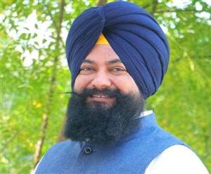 ਪੰਜਾਬ ਅਨੁਸੂਚਿਤ ਜਾਤੀ ਕਮਿਸ਼ਨ ਦੇ ਚੇਅਰਮੈਨ ਅਹੁਦੇ ਤੋਂ ਗੜ੍ਹੀ ਨੇ ਦਿੱਤਾ ਅਸਤੀਫ਼ਾ,  ਘੱਟ ਗਿਣਤੀ ਵਿਭਾਗ ਦੇ ਪ੍ਰਮੁੱਖ ਸਕੱਤਰ ਨੂੰ ਭੇਜਿਆ