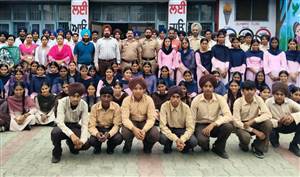 ਥਾਣਾ ਸੇਖਵਾਂ ਪੁਲਿਸ ਵੱਲੋਂ ਸਰਕਾਰੀ ਸਕੂਲ ਸੇਖਵਾਂ ਵਿਖੇ ਜਾਗਰੂਕਤਾ ਕੈਂਪ