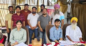 ਅੱਖਾਂ ਦਾ ਮੁਫ਼ਤ ਚੈੱਕ ਤੇ ਆਪਰੇਸ਼ਨ ਕੈਂਪ ਲਗਾਇਆ