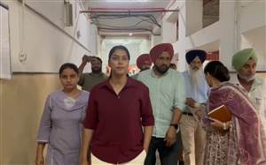 SHO ਸੁਨੀਤਾ ਬਾਵਾ ਦੀਆਂ ਵਧਣਗੀਆਂ ਮੁਸ਼ਕਲਾਂ ! ਪੁਰਾਣੀਆਂ ਸ਼ਿਕਾਇਤਾਂ ਦੀ ਮੁੜ ਖੁੱਲ੍ਹੇਗੀ ਫਾਈਲ, ਵਿਜੀਲੈਂਸ ਨੇ ਸ਼ੁਰੂ ਕੀਤੀ ਜਾਂਚ