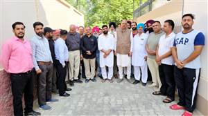 ਦੁਕਾਨਦਾਰਾਂ ਨੇ ਮਾਲਕੀ ਹੱਕਾਂ ਲਈ ਤੇਜ਼ ਕੀਤੀ ਆਵਾਜ਼