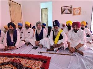ਲਾਲਪੁਰਾ ਨੇ ਗੁਰੂ ਦਾ ਓਟ-ਆਸਰਾ ਲੈ ਕੇ ਕਰਵਾਏ 12 ਸ੍ਰੀ ਅਖੰਡ ਪਾਠ ਸਾਹਿਬ