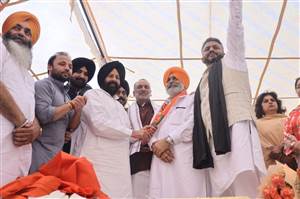 ਕੇਵਲ ਸਿੰਘ ਢਿੱਲੋਂ ਦੀ ਅਗਵਾਈ 'ਤੇ ਚੌਧਰੀ ਸ਼ਿਆਮ ਲਾਲ ਗੁੱਜਰ ਭਾਜਪਾ 'ਚ ਸ਼ਾਮਲ